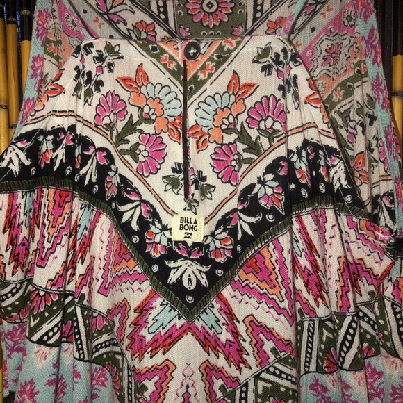 Billabong dress - Picture 7 of 8